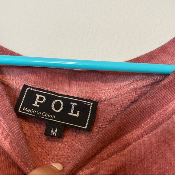 POL Distressed Boho Aztec Sweatshirt Size Medium - Picture 3 of 12